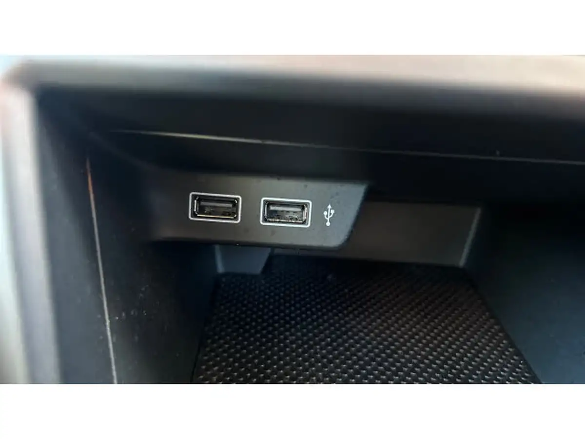 2018-volkswagen-polo-10-se-65ps-evo-big-32
