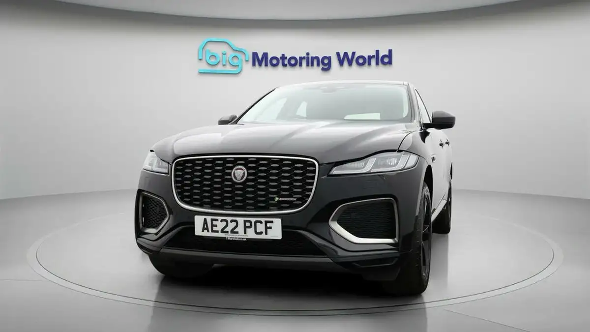 2022-jaguar-f-pace-20-d200-r-dynamic-s-big-1