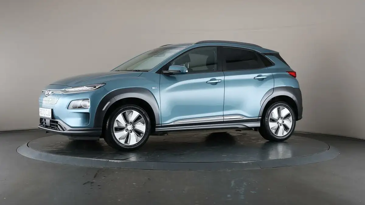2020-hyundai-kona-e-premium-204ps-big-38