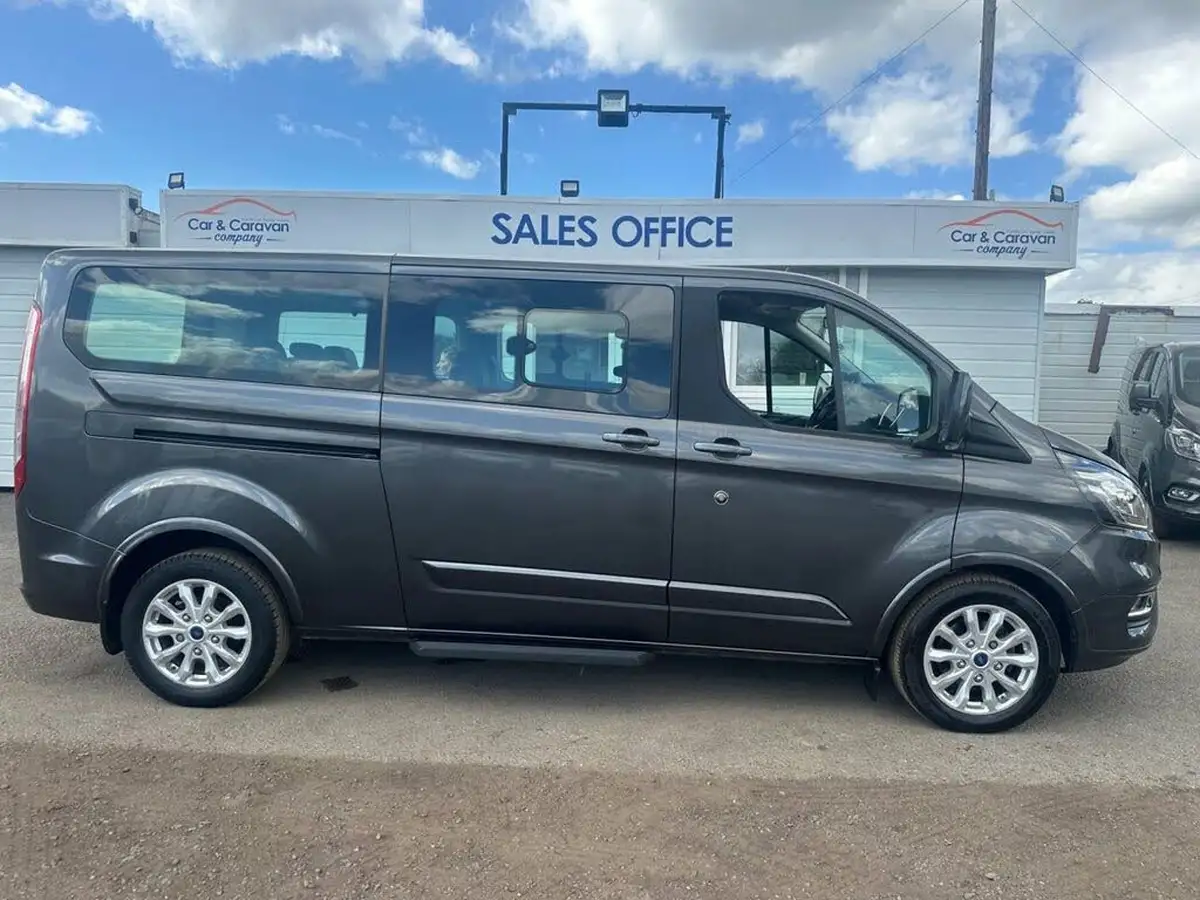 2022-ford-tourneo-custom-20tdci-320-l1-zetec-130pseu6dt-auto-big-7