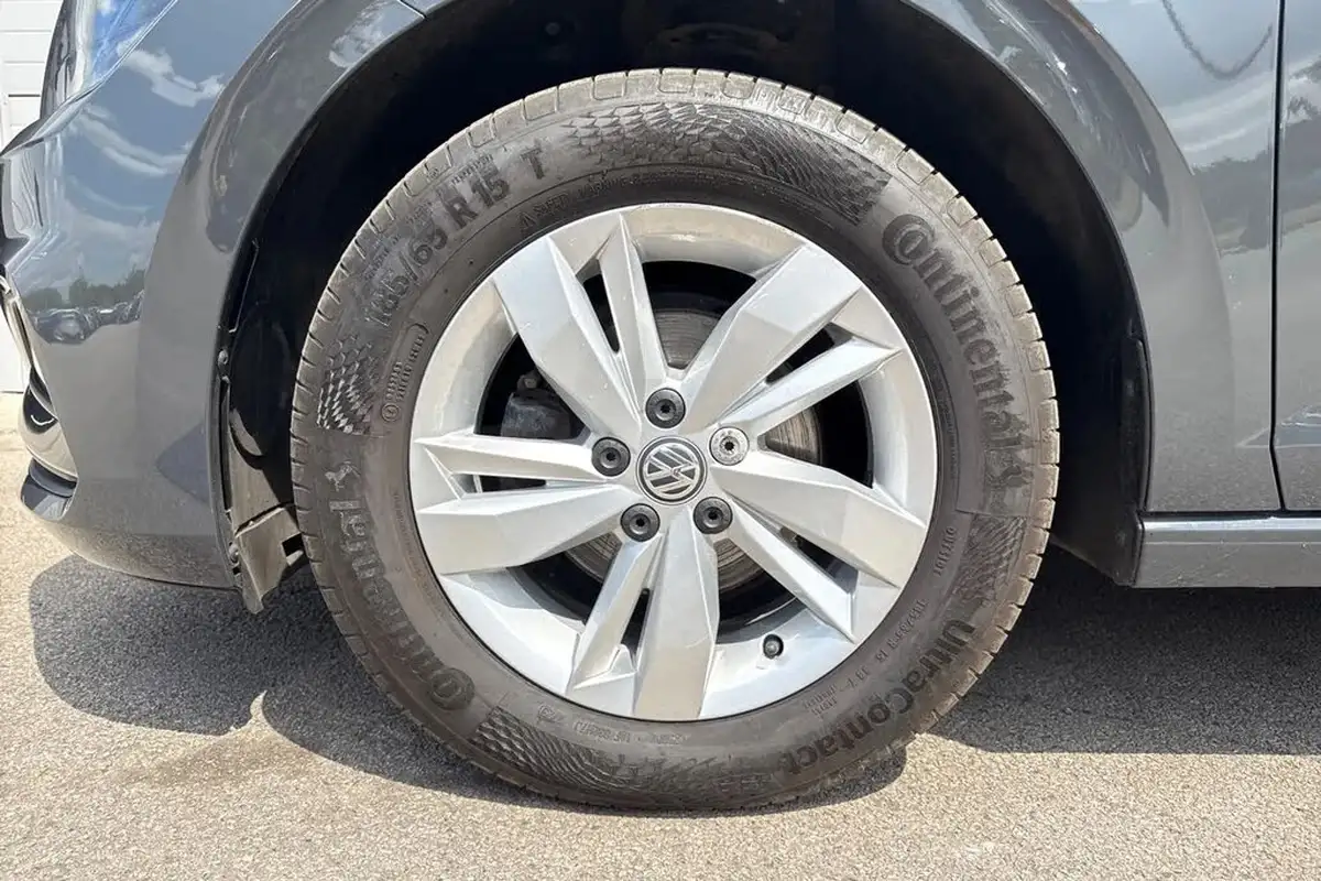 2019-volkswagen-polo-10-se-65ps-evo-ss-big-11