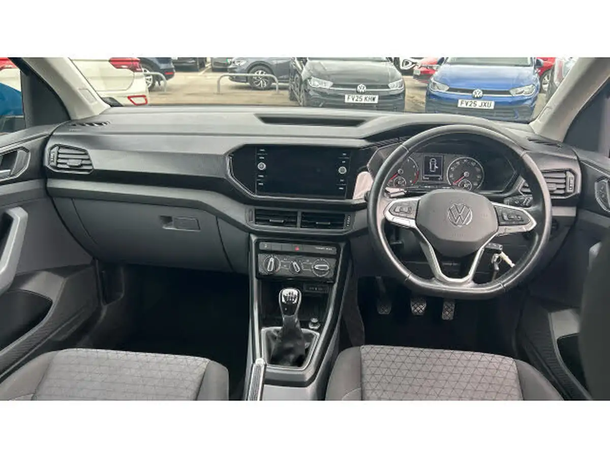 2021-volkswagen-t-cross-10-tsi-se-110ps-big-8