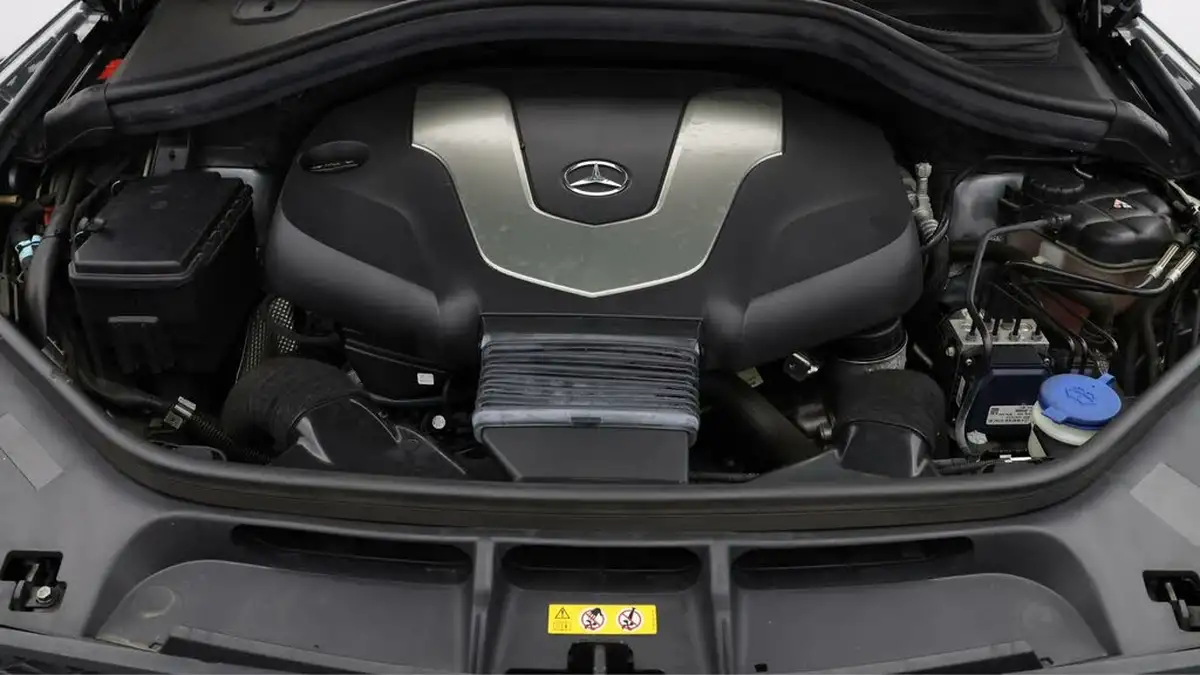 2019-mercedes-benz-gls-class-30d-gls-350d-amg-line-259ps-big-18