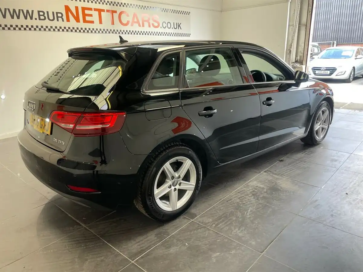 2018-audi-a3-15-35-tfsi-se-technik-s-tronic-big-9