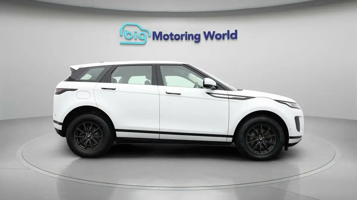 2021-land-rover-range-rover-evoque-20-d165-big-7