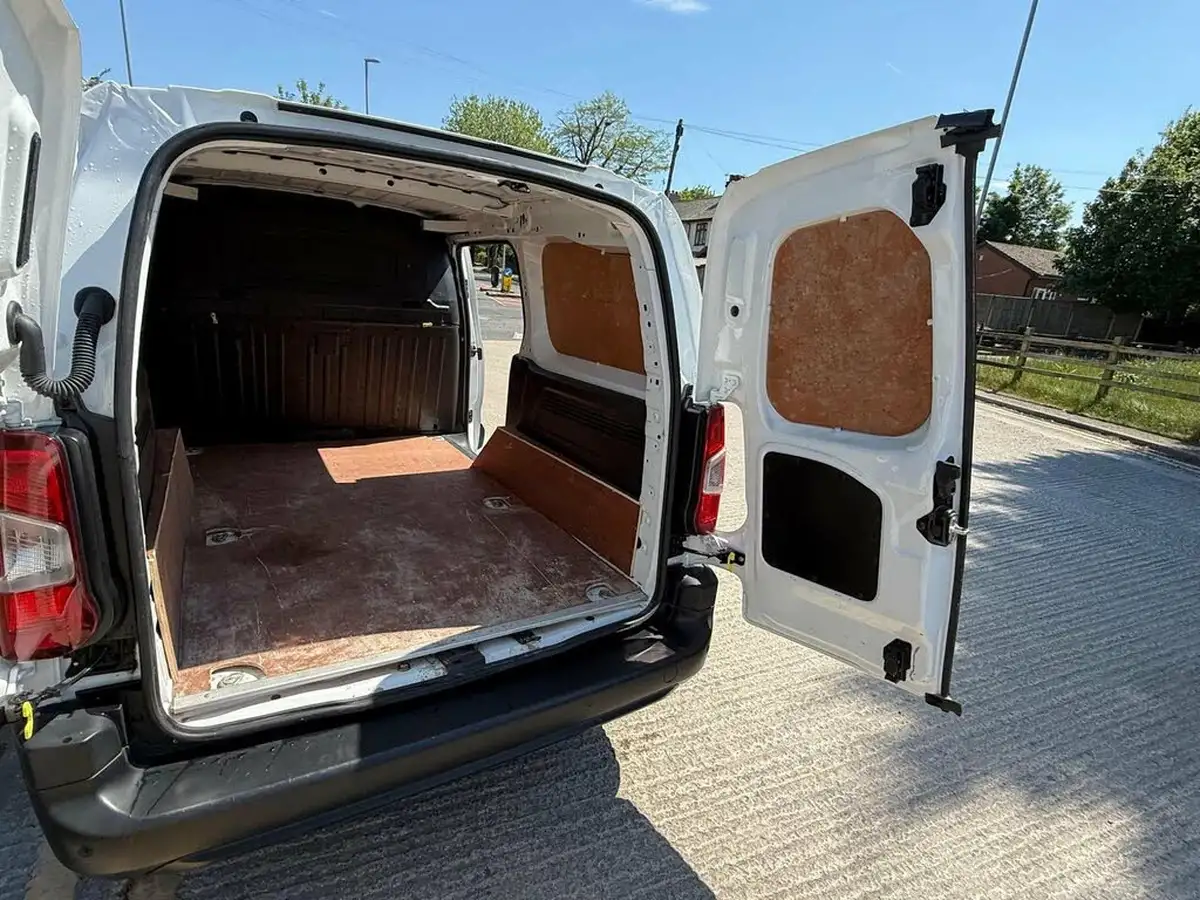 2021-citroen-berlingo-15bluehdi-1000-enterprise-pro-100pseu6d-big-28