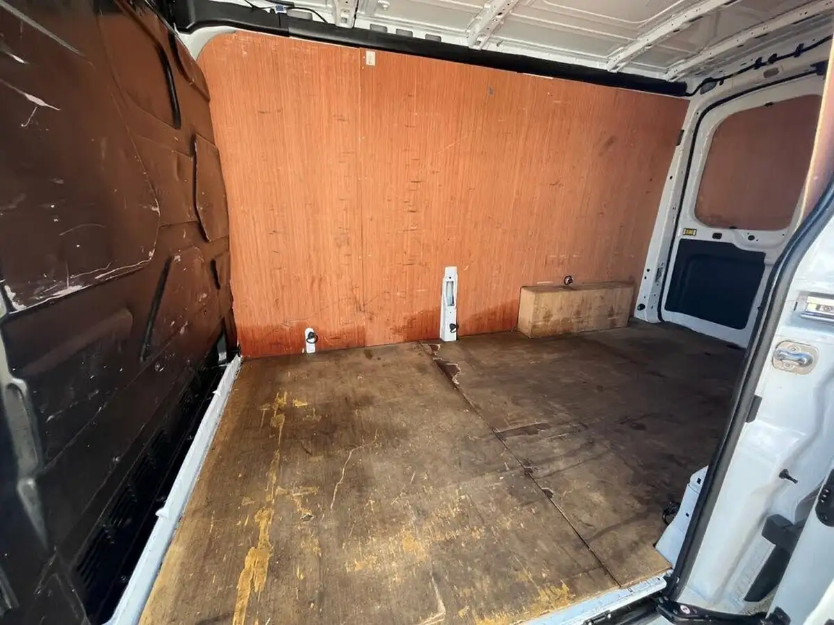 2022-ford-transit-20tdci-350-l3h2-leader-130pseu6dt-panel-van-big-15