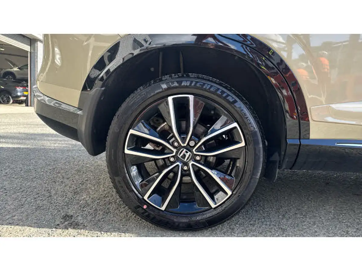 2022-honda-hr-v-15-i-mmd-advance-big-8