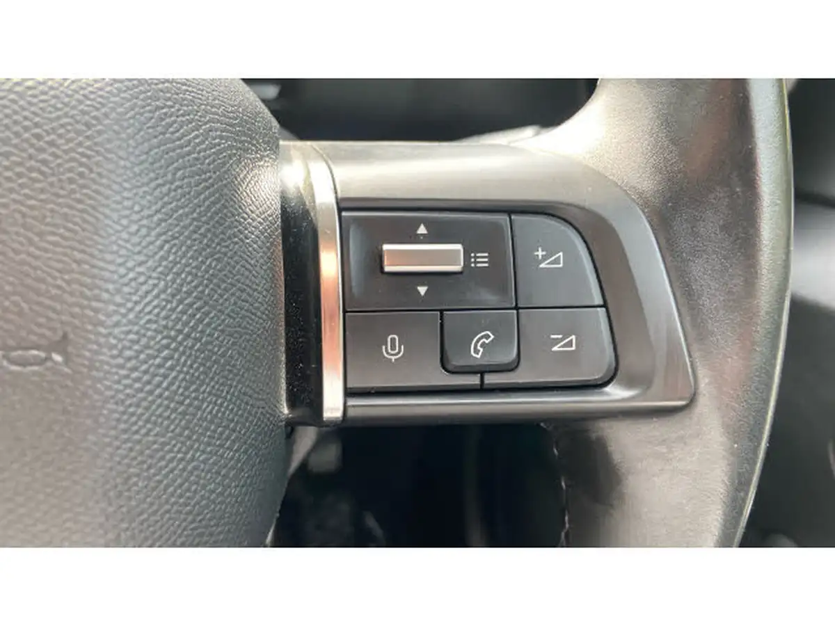 2021-citroen-c4-12-puretech-shine-130ps-big-43