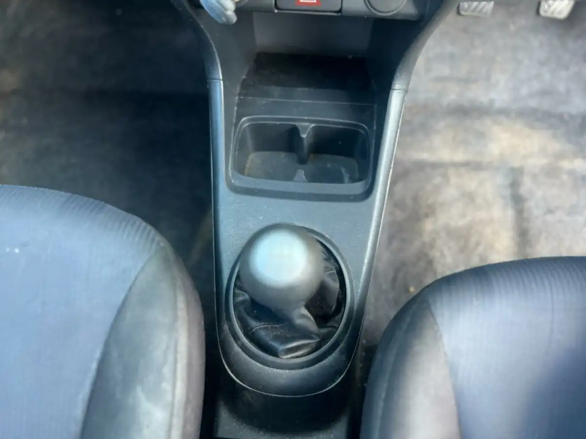 2014-suzuki-alto-10-sz-big-26