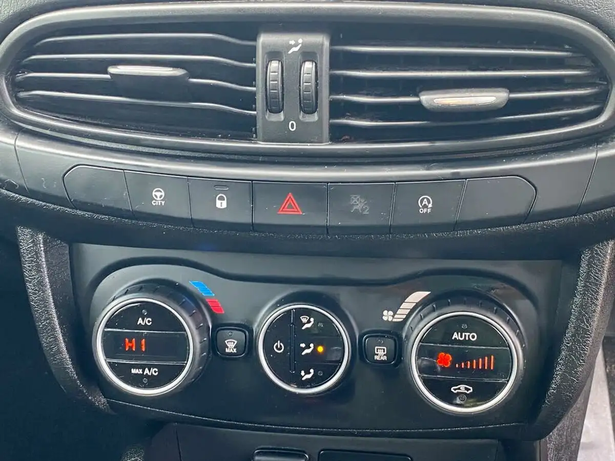 2017-fiat-tipo-16multijet-lounge-station-wagon-big-31