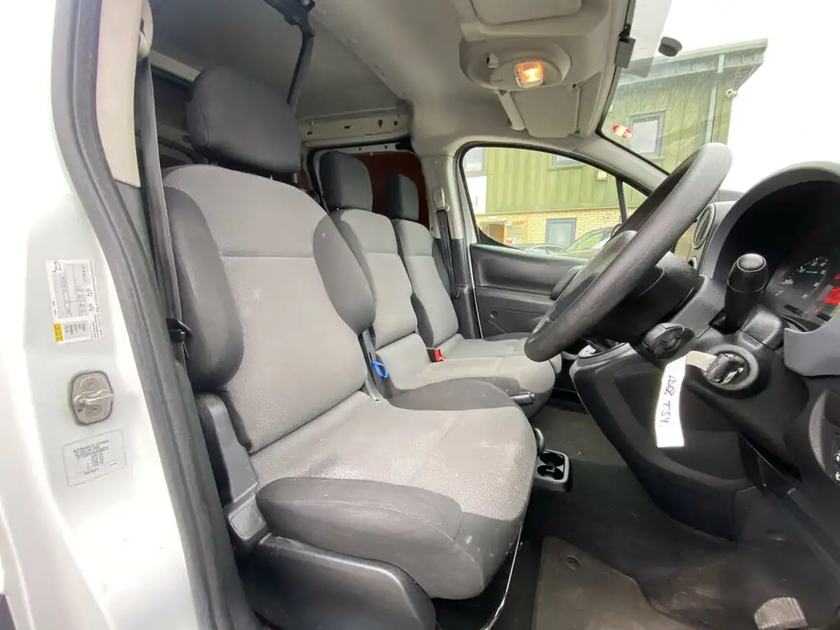 2018-citroen-berlingo-16td-l1625-enterprise-special-edition-panel-big-7
