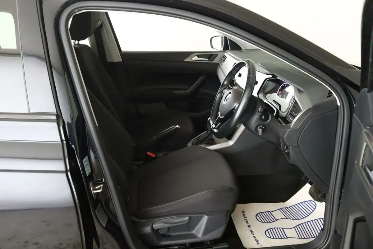 2021-volkswagen-polo-10-tsi-match-dsg-big-14