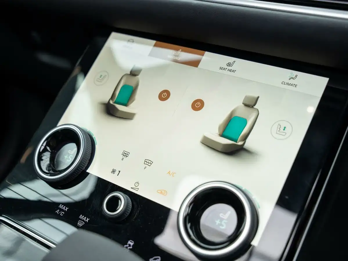2022-land-rover-range-rover-velar-30-d300-r-dynamic-hse-big-9