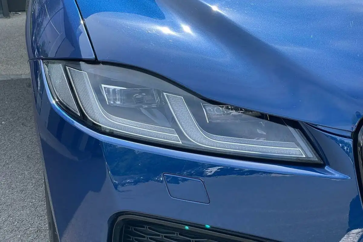 2022-jaguar-f-pace-20-d200-r-dynamic-black-big-58