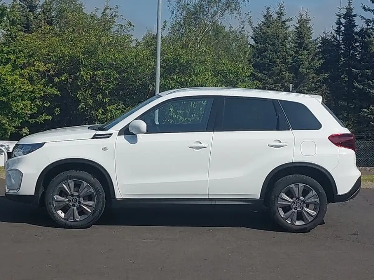 2022-suzuki-vitara-14-boosterjet-sz-t-big-3