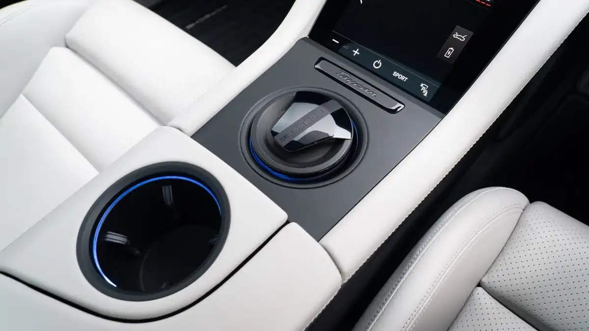 2021-porsche-taycan-e-4s-571ps-performance-battery-plus-big-20