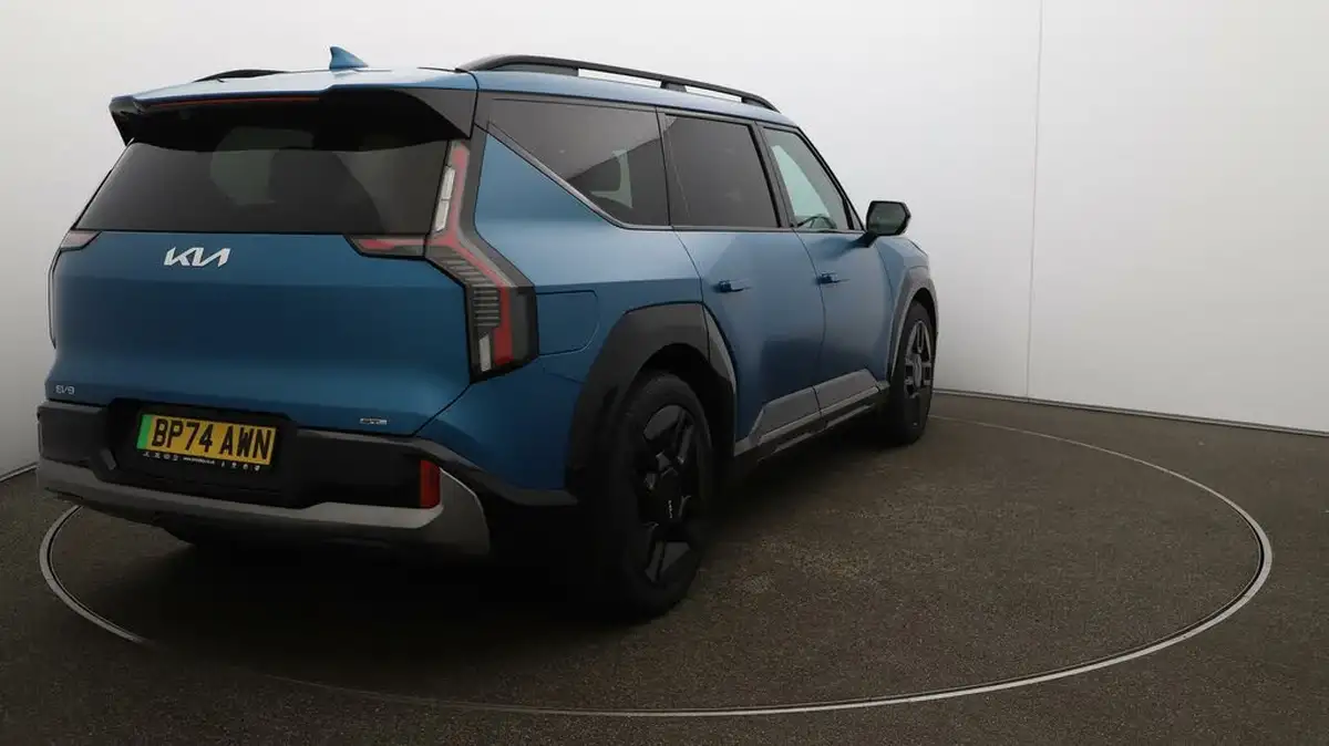 2025-kia-ev9-e-gt-line-s-7-big-58