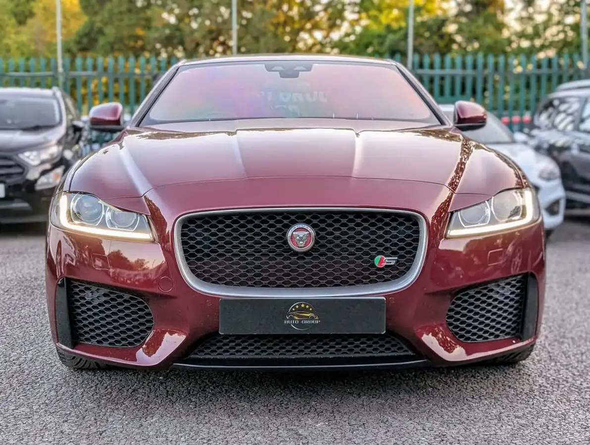 2016-jaguar-xf-30td-s-big-11