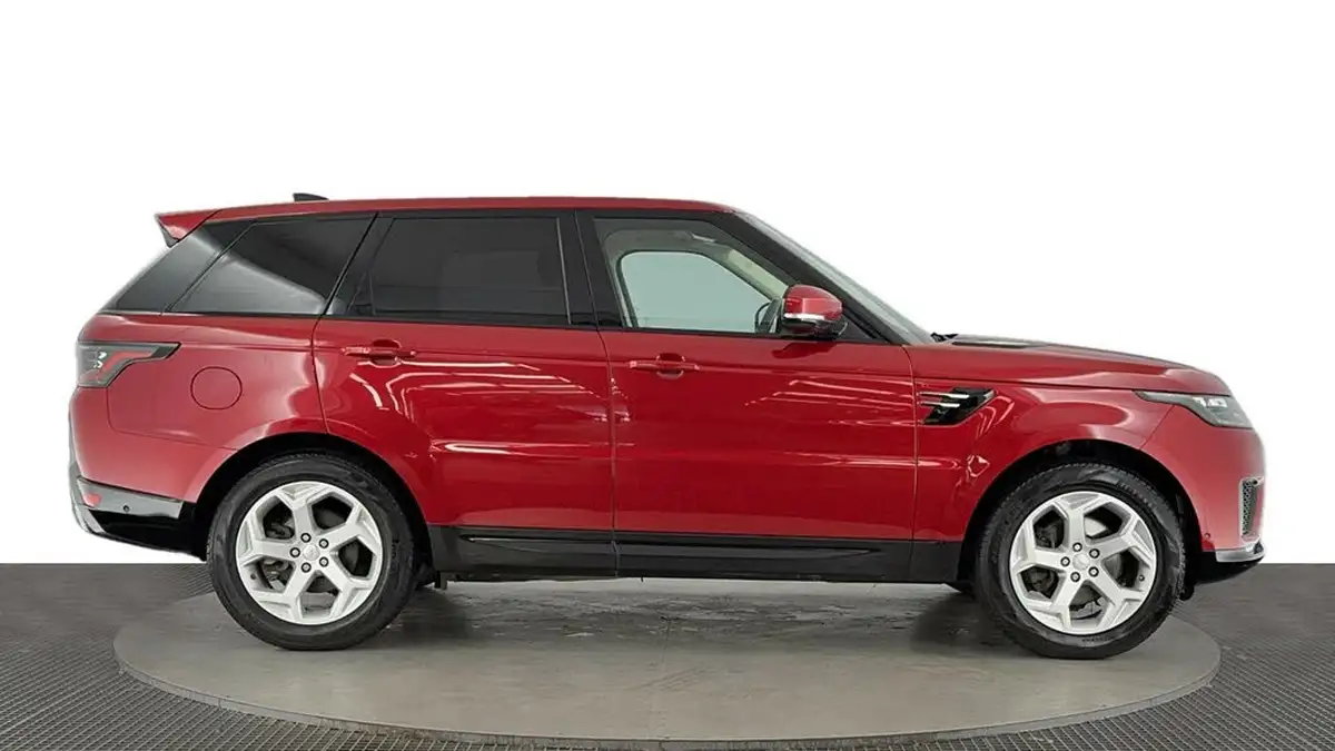 2020-land-rover-range-rover-sport-30-sdv6-hse-big-2