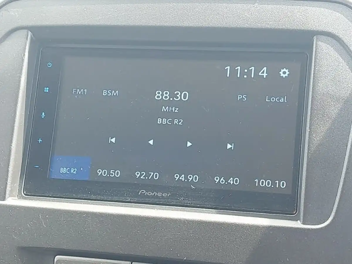 2022-suzuki-vitara-14-boosterjet-sz-t-big-11