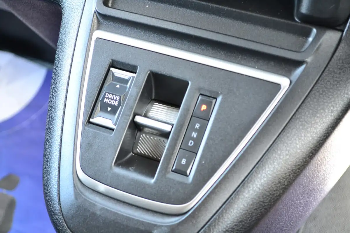2023-peugeot-expert-e-asphalt-premium-long-75kwh-big-16