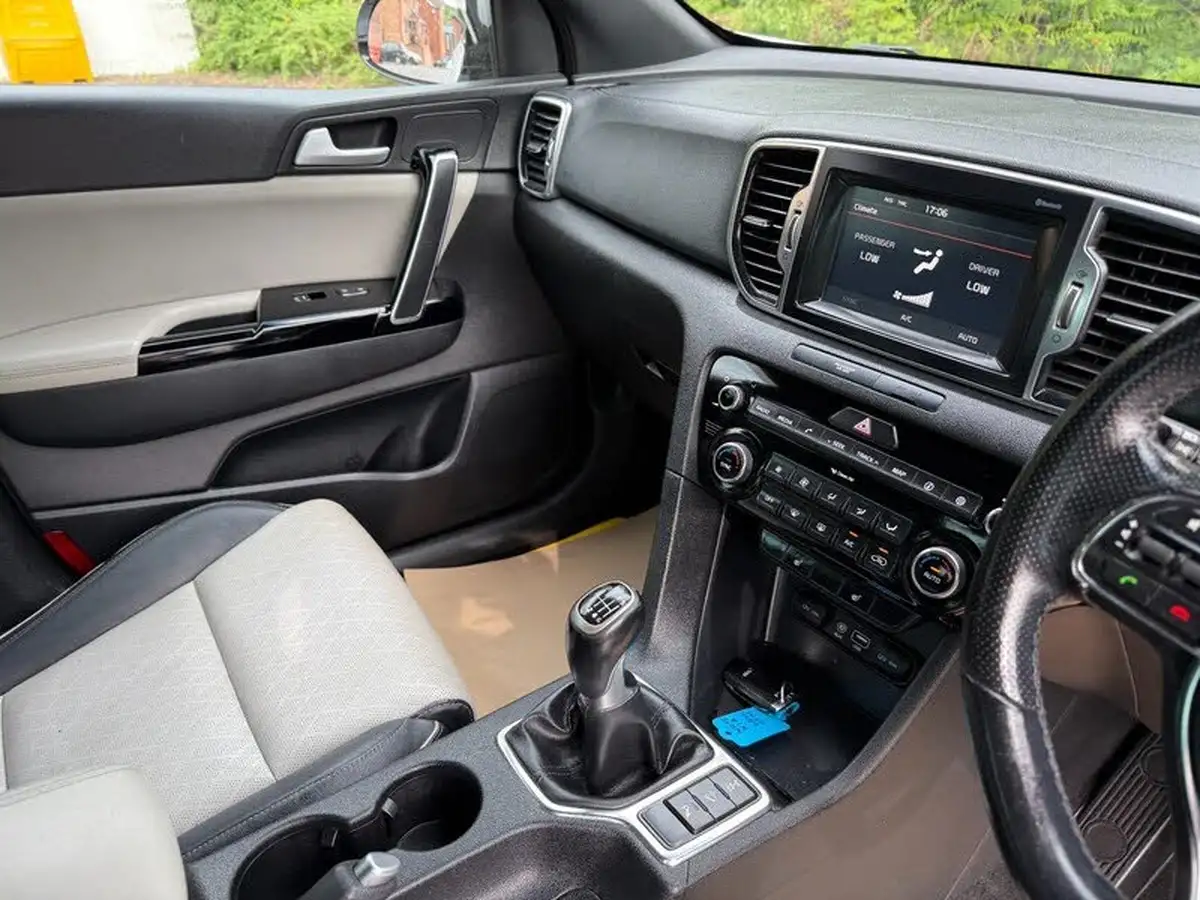 2016-kia-sportage-16-t-gdi-gt-line-big-9