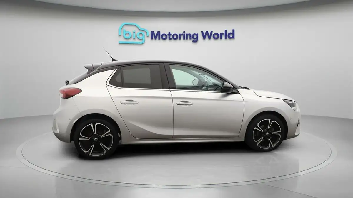 2022-vauxhall-corsa-12i-elite-edition-big-7
