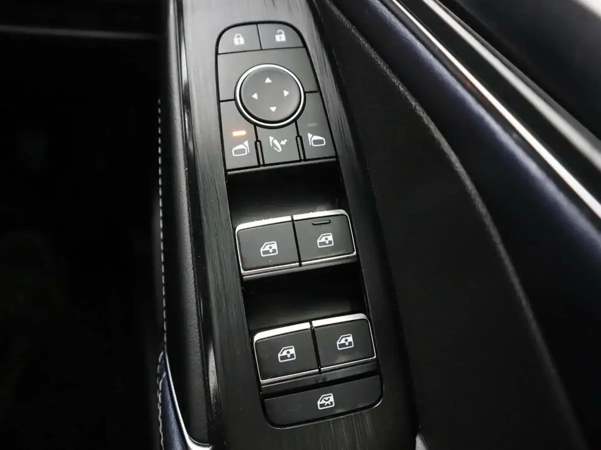 2022-nissan-qashqai-13-dig-t-tekna-140ps-mild-hybrid-big-36
