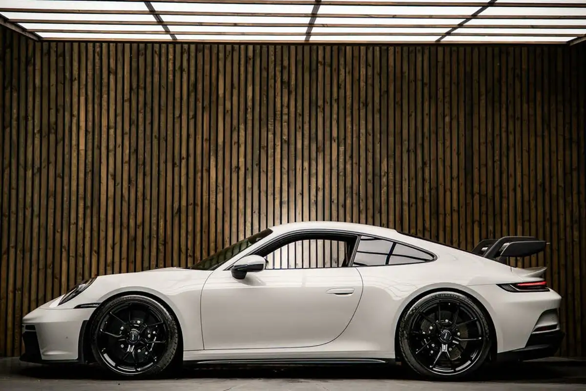 2024-porsche-911-40-gt3-pdk-big-6