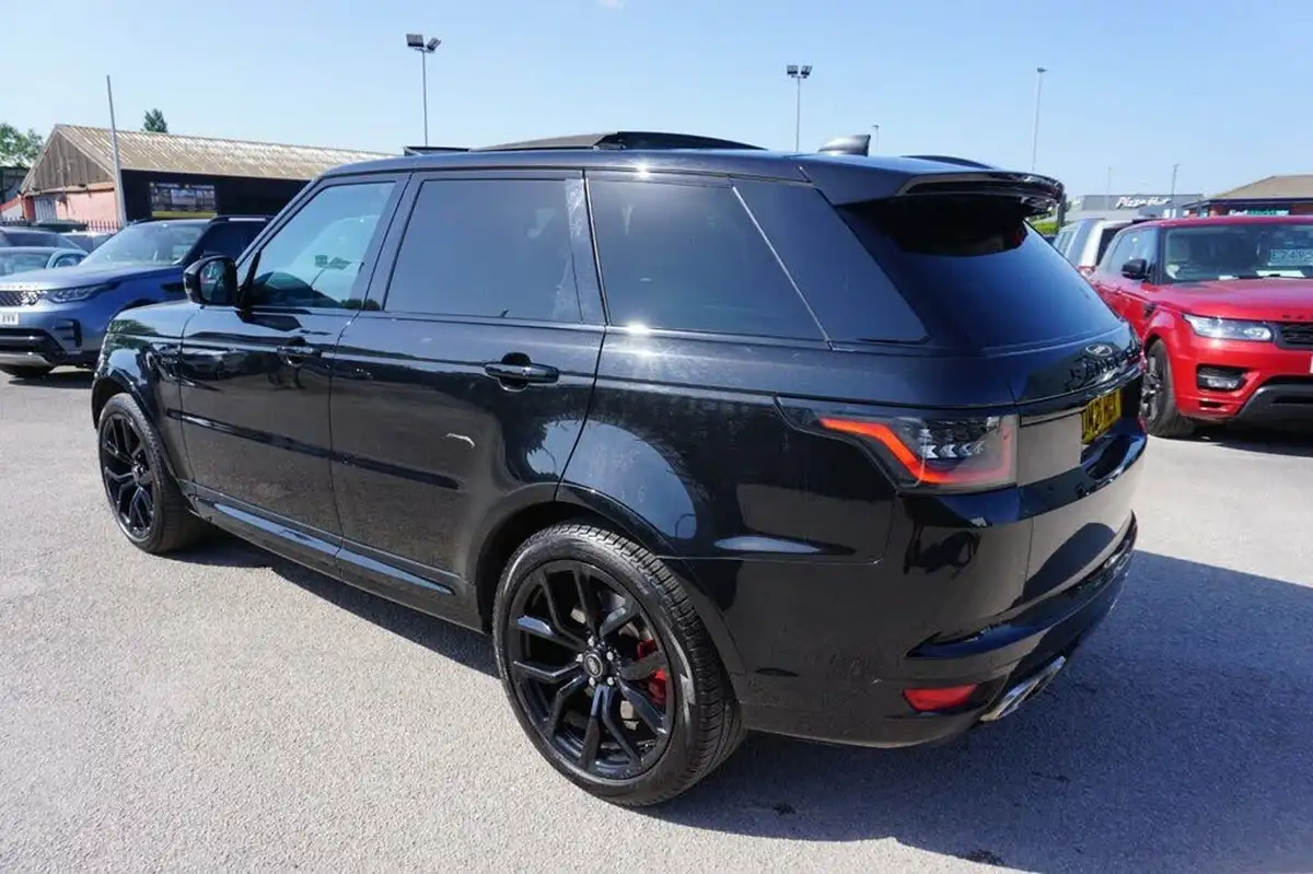 2021-land-rover-range-rover-sport-50-v8-p575-svr-big-4