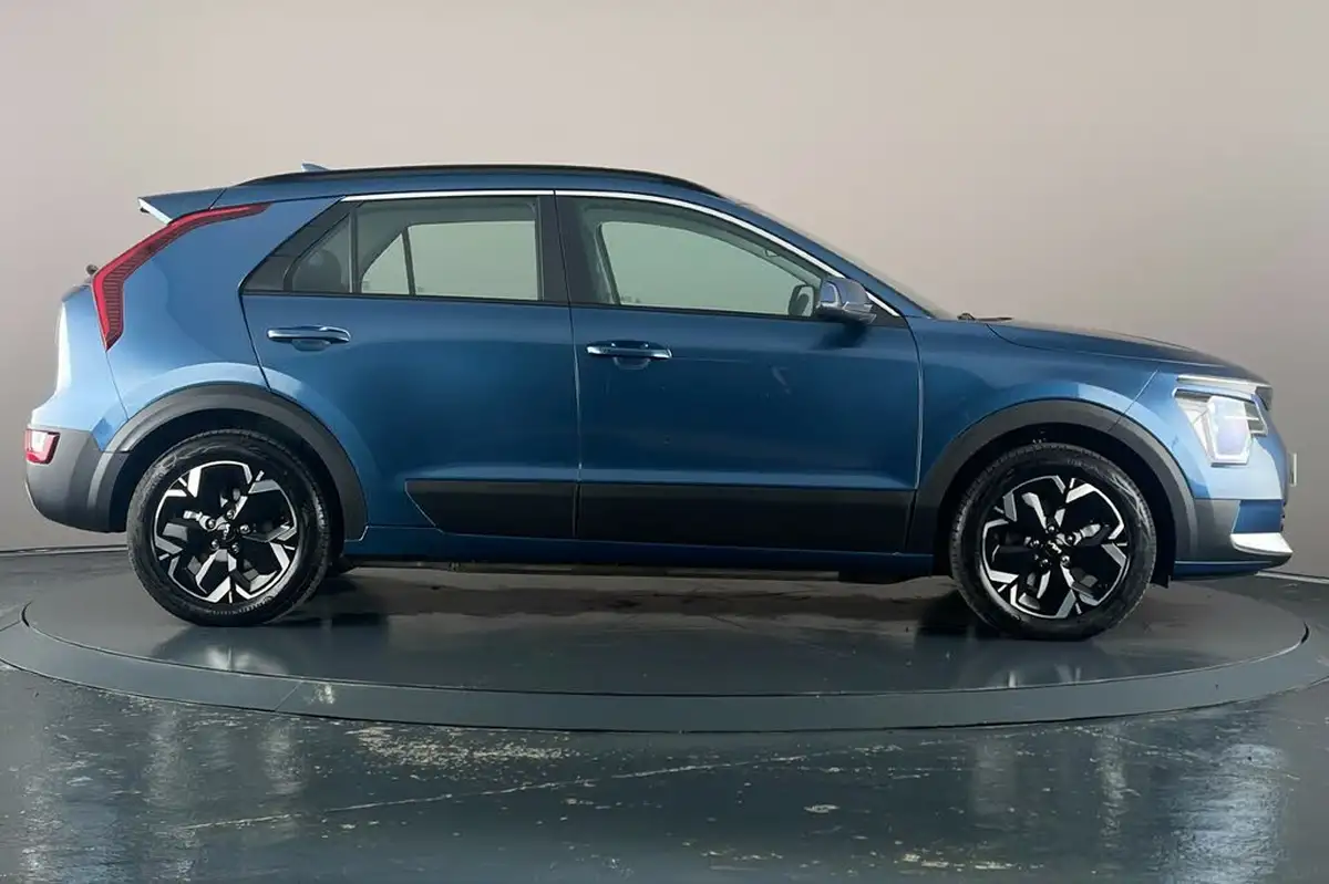 2023-kia-e-niro-ev-2-64-big-51