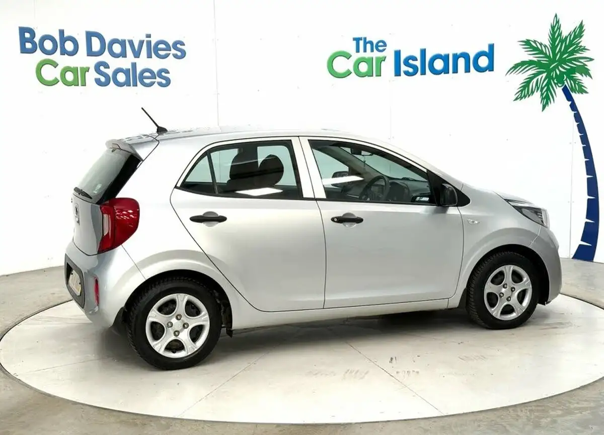 2018-kia-picanto-10-1-65bhp-adap-big-8