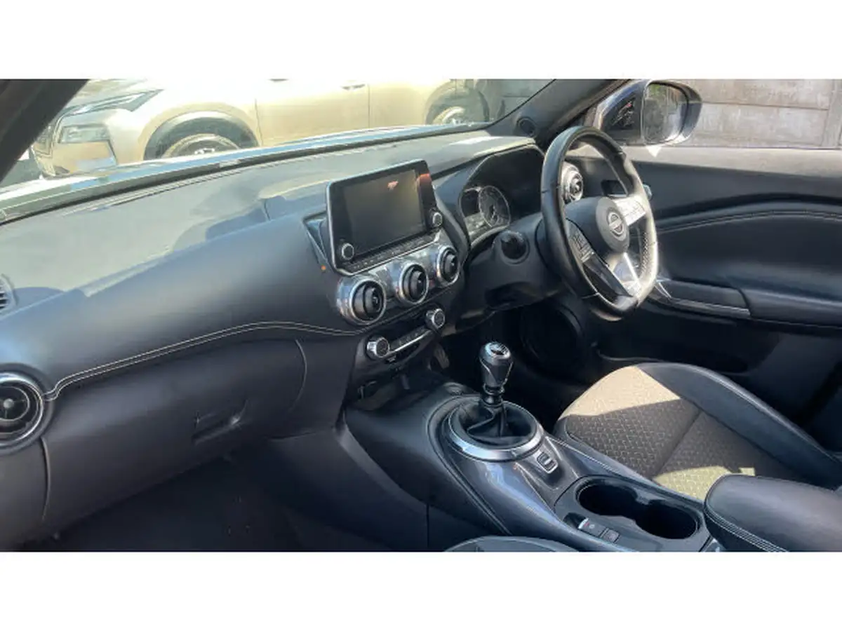 2023-nissan-juke-10-dig-t-n-connecta-big-8