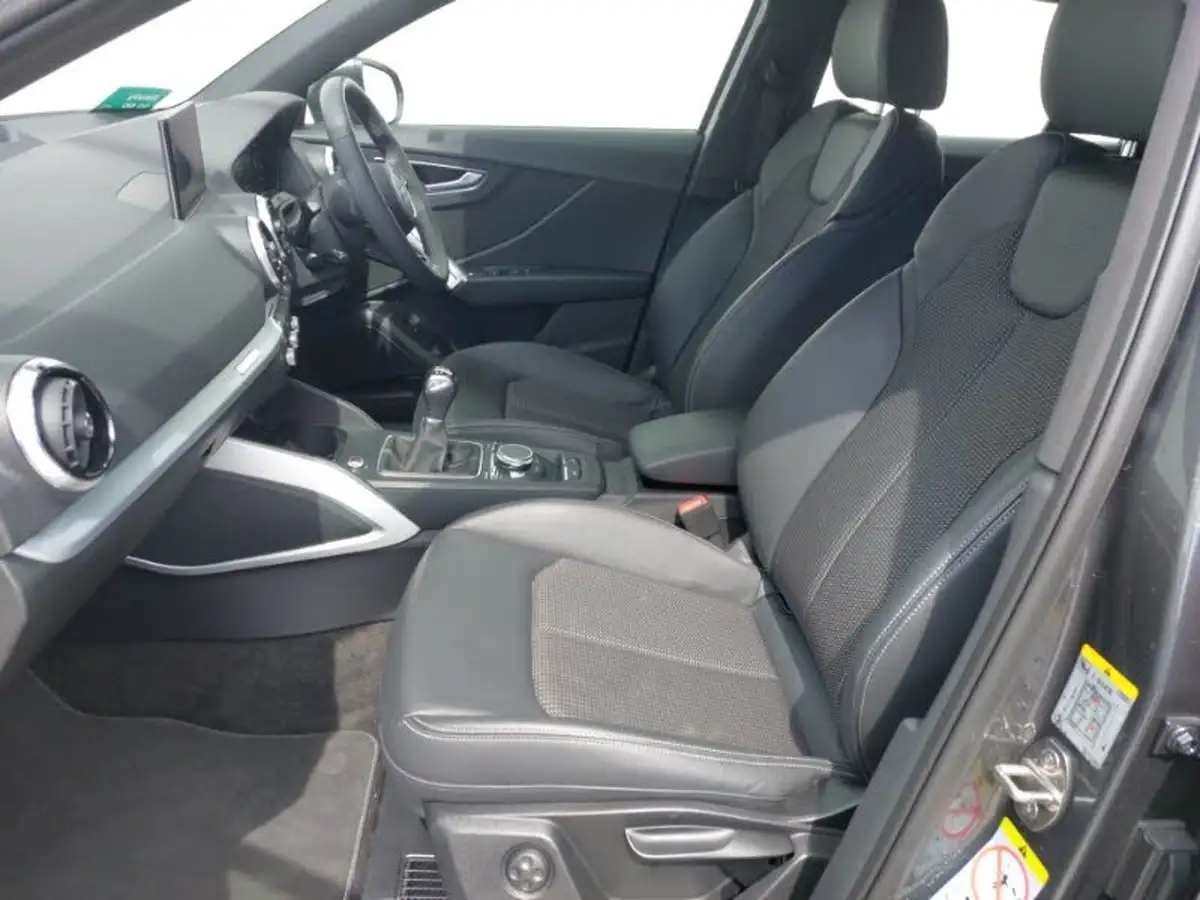 2023-audi-q2-10-30-tfsi-s-line-big-4