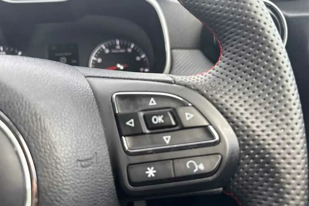 2024-mg-zs-suv-10t-gdi-excite-big-21