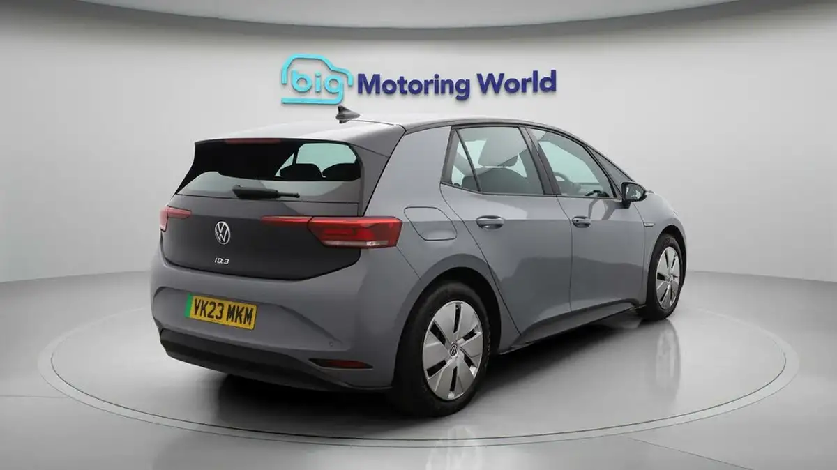2023-volkswagen-id3-e-life-204ps-58kwh-pro-performance-big-7