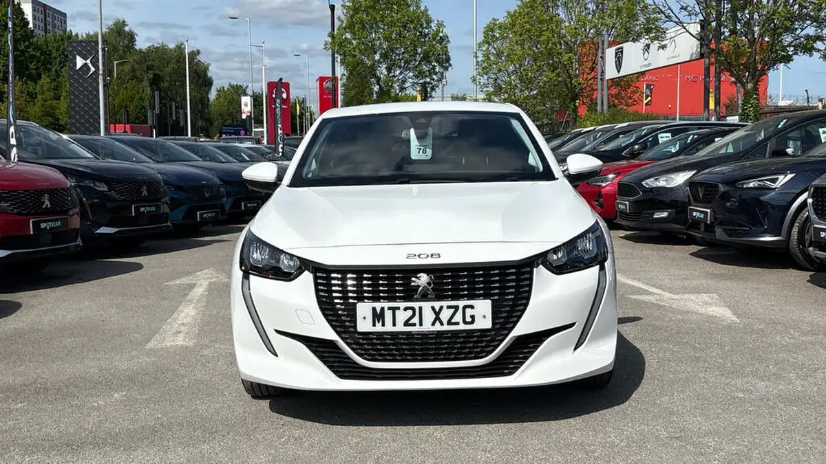 2021-peugeot-208-12-puretech-allure-100bhp-big-7