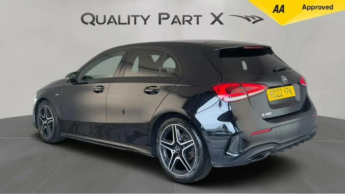 2022-mercedes-benz-a-class-13-a180-amg-line-executive-edition-hatchback-5d-7g-dct-big-4