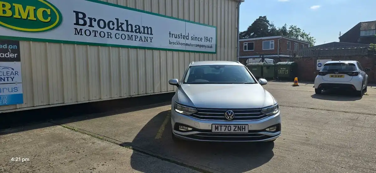2020-volkswagen-passat-20tdi-sel-150ps-evo-estate-5d-dsg-big-2