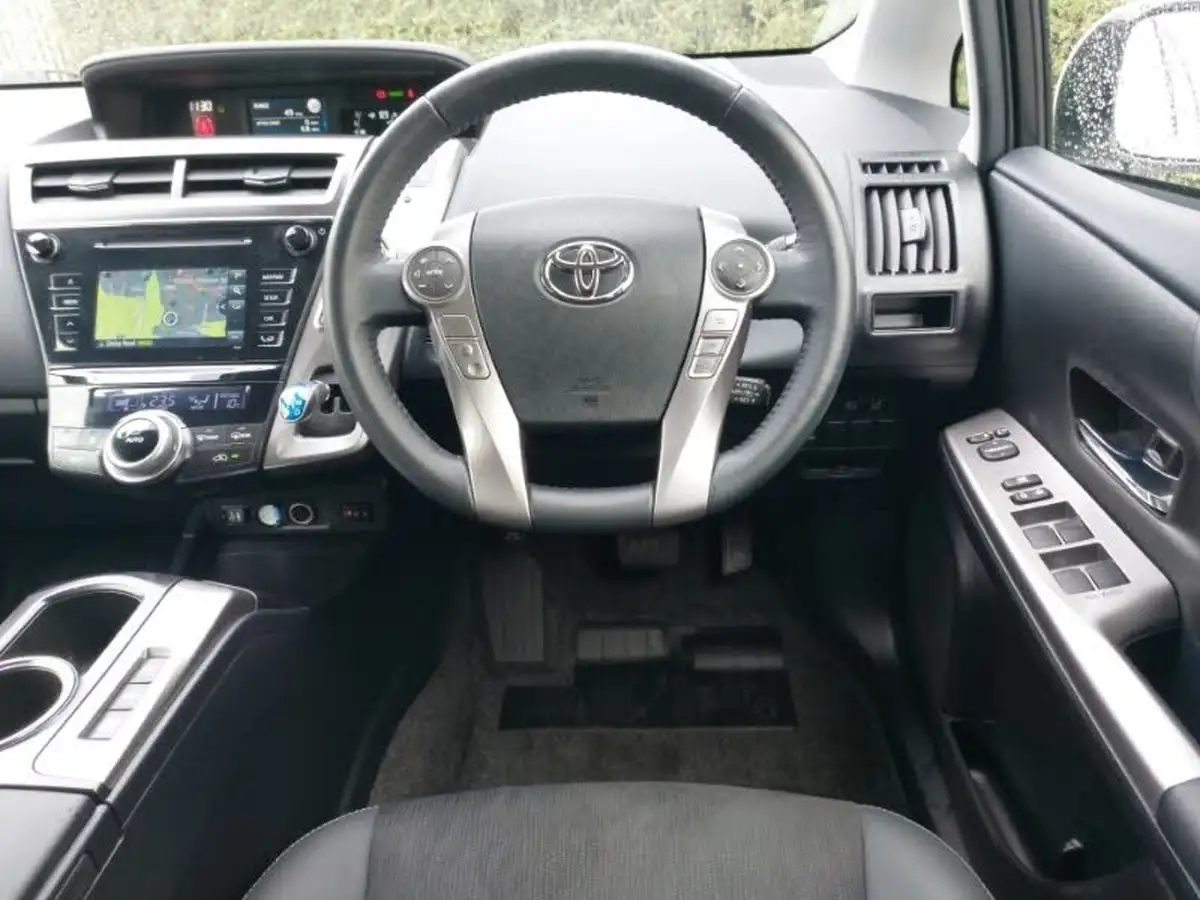 2020-toyota-prius-18-vvt-i-excel-big-6