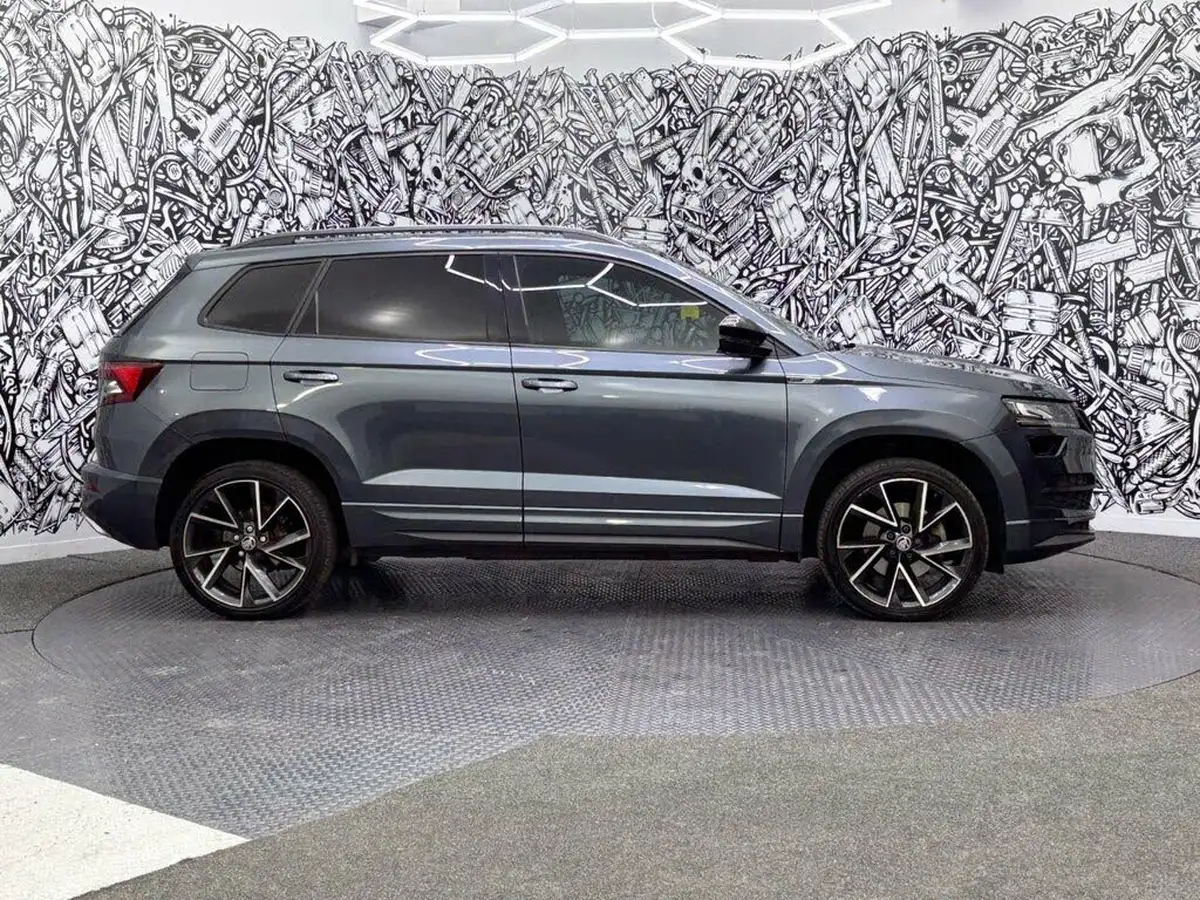 2020-skoda-karoq-15-tsi-sportline-dsg-big-13