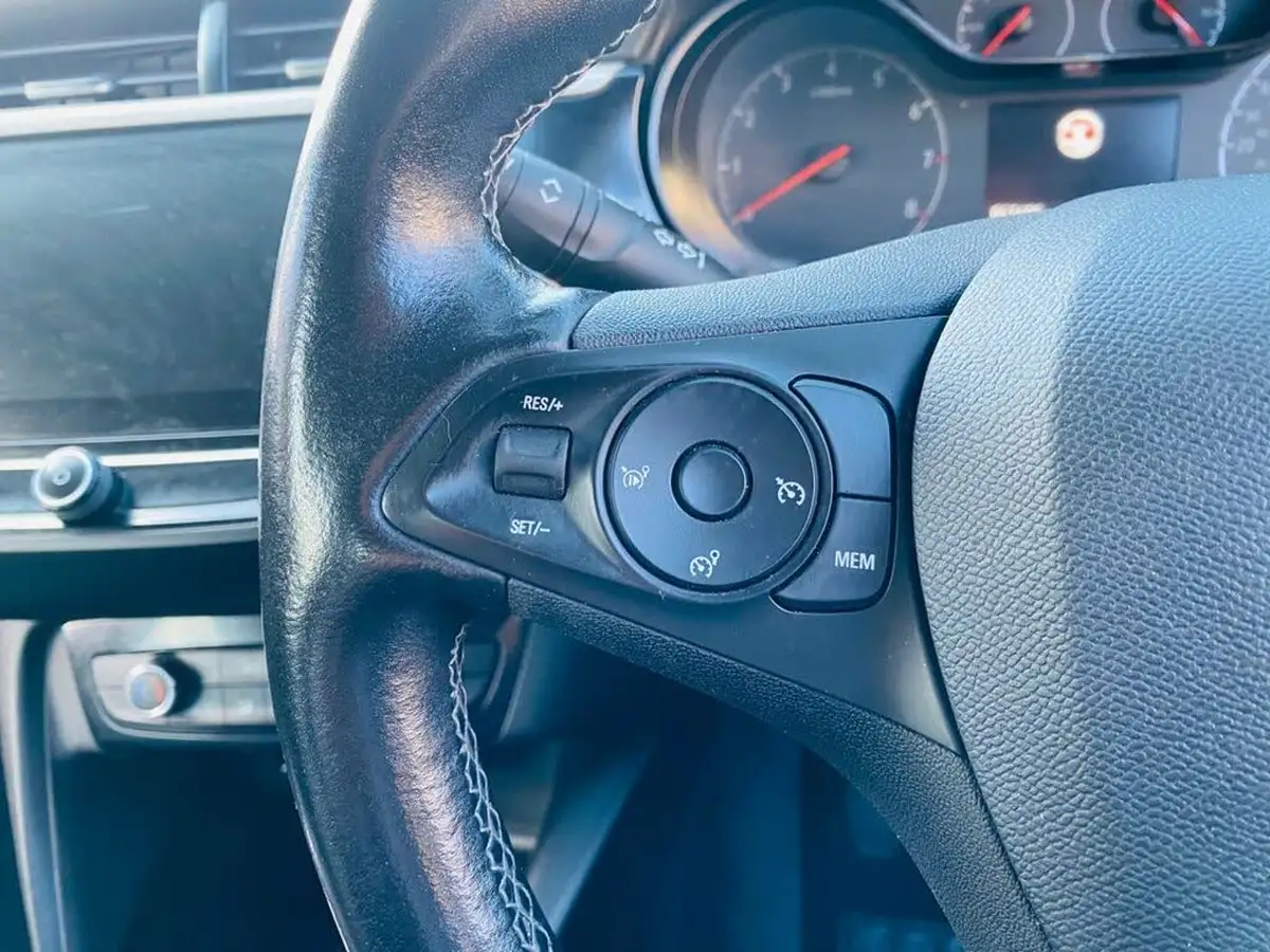 2020-vauxhall-corsa-12i-se-big-14