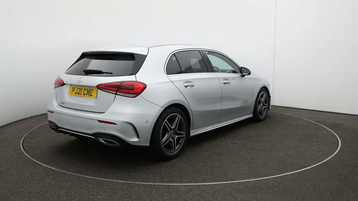 2021-mercedes-benz-a-class-20-a250-amg-line-executive-hatchback-5d-big-53