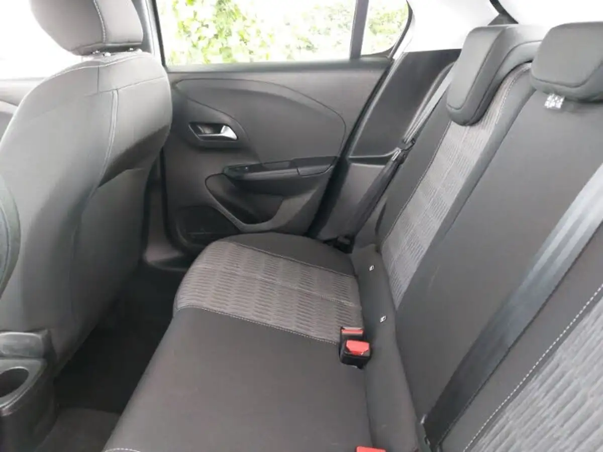 2022-vauxhall-corsa-12i-se-edition-big-5