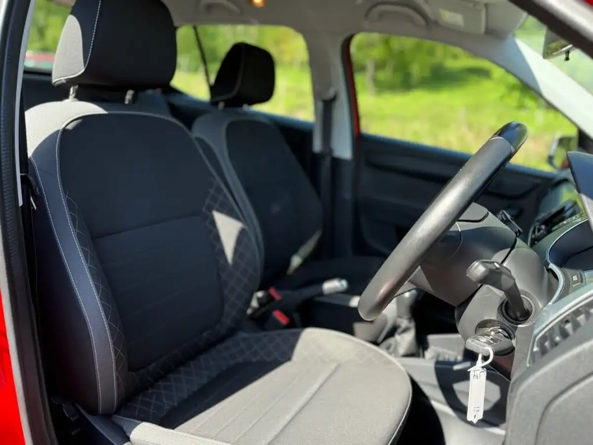 2019-skoda-fabia-10-mpi-se-75ps-ss-hatchback-big-10