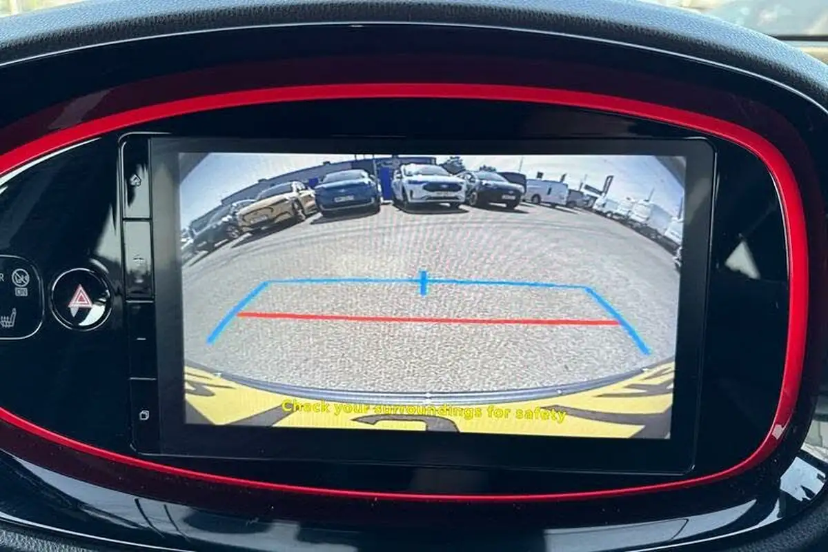 2023-toyota-aygo-x-10-vvt-i-undercover-big-23