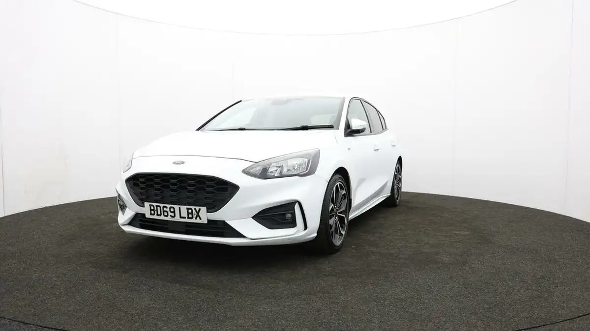 2019-ford-focus-10t-st-line-x-hatchback-big-58