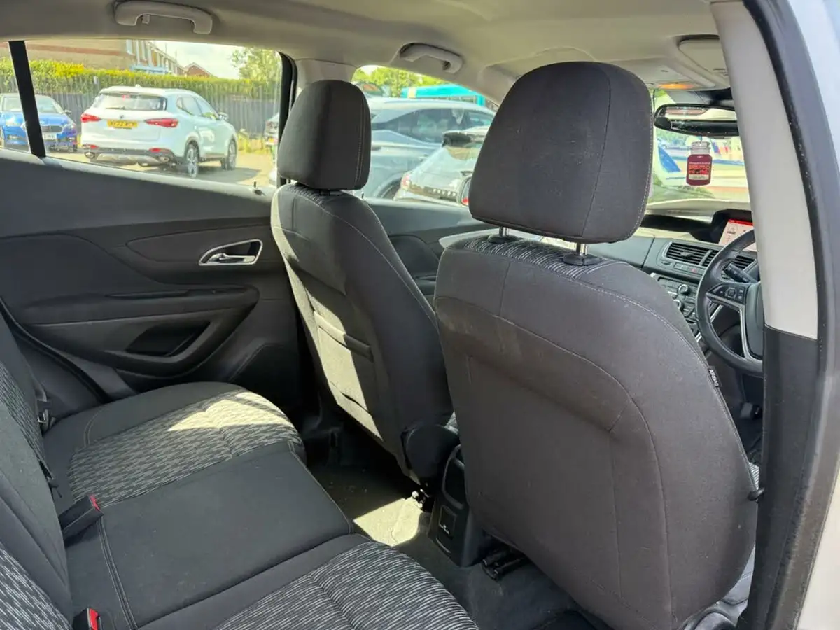 2015-vauxhall-mokka-16cdti-tech-line-136ps-auto-big-27