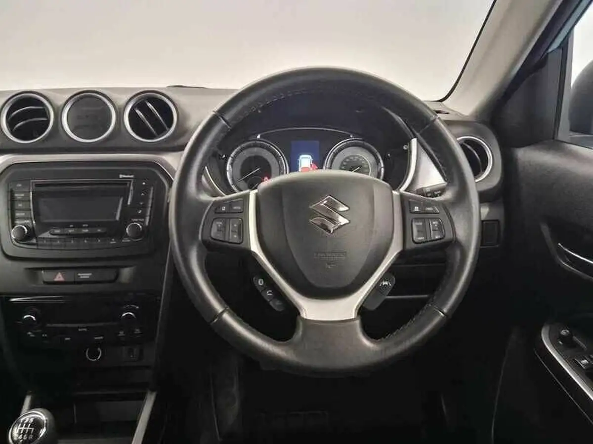 2021-suzuki-vitara-14-boosterjet-sz4-big-8